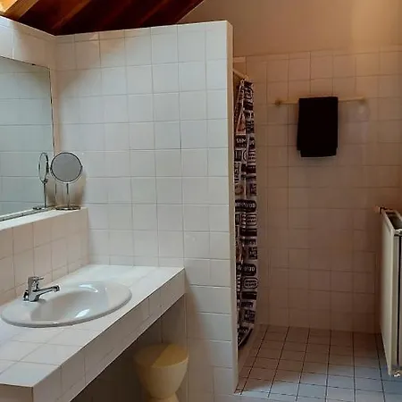 Spacious House In With Private Garden And Terrace *