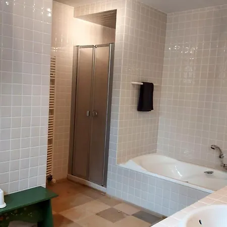 Spacious House In With Private Garden And Terrace