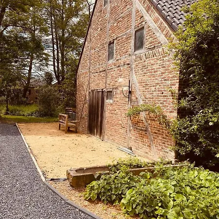Spacious House In With Private Garden And Terrace
